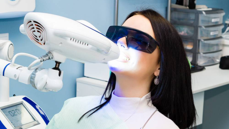The Advantages Of Laser Teeth Whitening